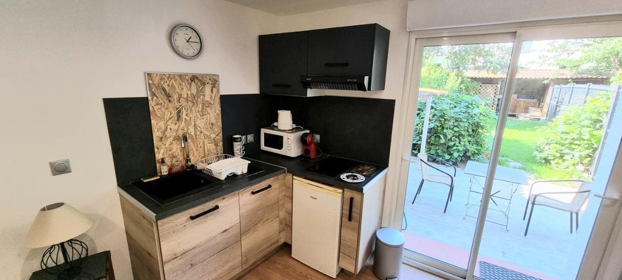 Studio Simone - Terrasse Et Jardin - Tv - Wifi Toulouse Dış mekan fotoğraf